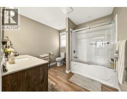 1674 Koocanusa Lake Drive, Lake Koocanusa, BC V0B1T4 Photo 45