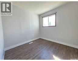 Other - 1428 Winnie Street, Swift Current, SK S9H1R3 Photo 9