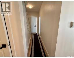 502 8th Street E, Prince Albert, SK S6V0W6 Photo 17