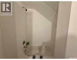 502 8th Street E, Prince Albert, SK S6V0W6 Photo 27