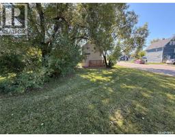 2pc Bathroom - 502 8th Street E, Prince Albert, SK S6V0W6 Photo 7