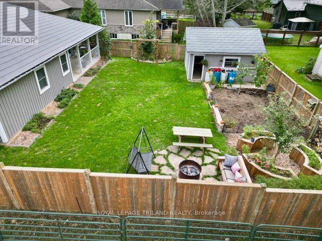 202 REYCRAFT AVENUE, Southwest Middlesex (Glencoe) — photo 5