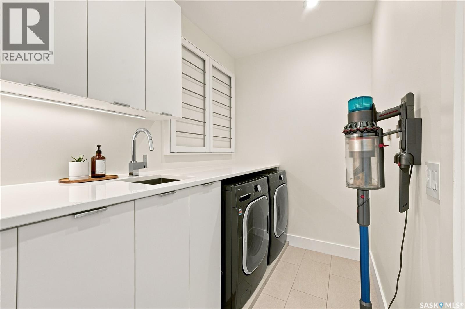 38 Wright MANOR - Image 46