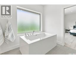 38 Wright Manor, Saskatoon, SK S7N2C9 Photo 30
