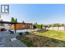5664 L & A Road, Vernon, BC V1B3P7 Photo 47
