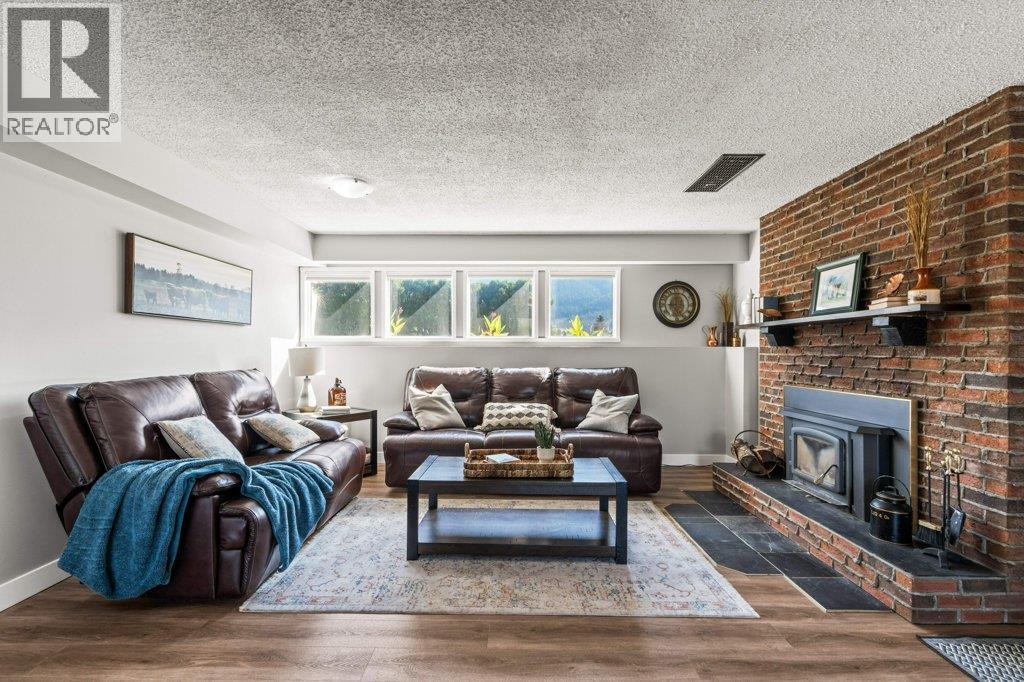 5664 L & A Road, Vernon