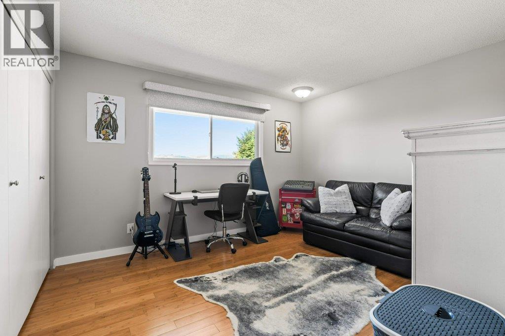 5664 L & A Road, Vernon