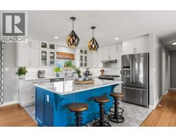 Family room - 5664 L & A Road, Vernon, BC V1B3P7 Photo 11