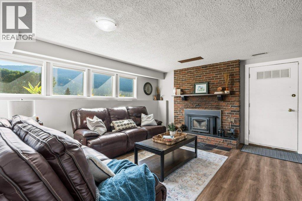 5664 L & A Road, Vernon