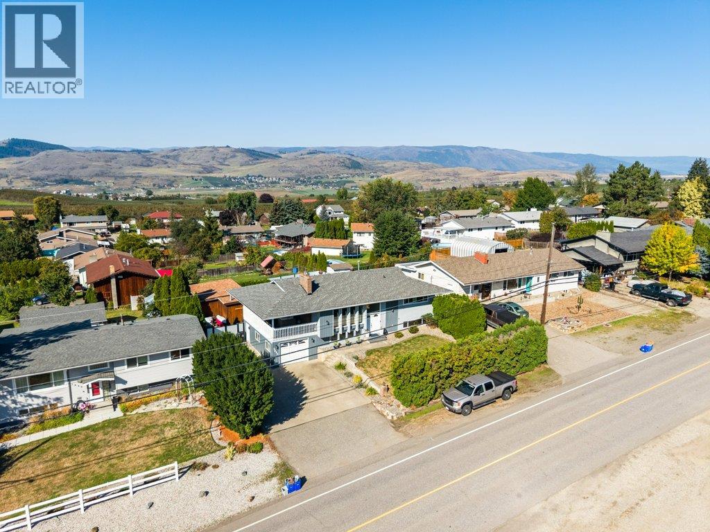 5664 L & A Road, Vernon