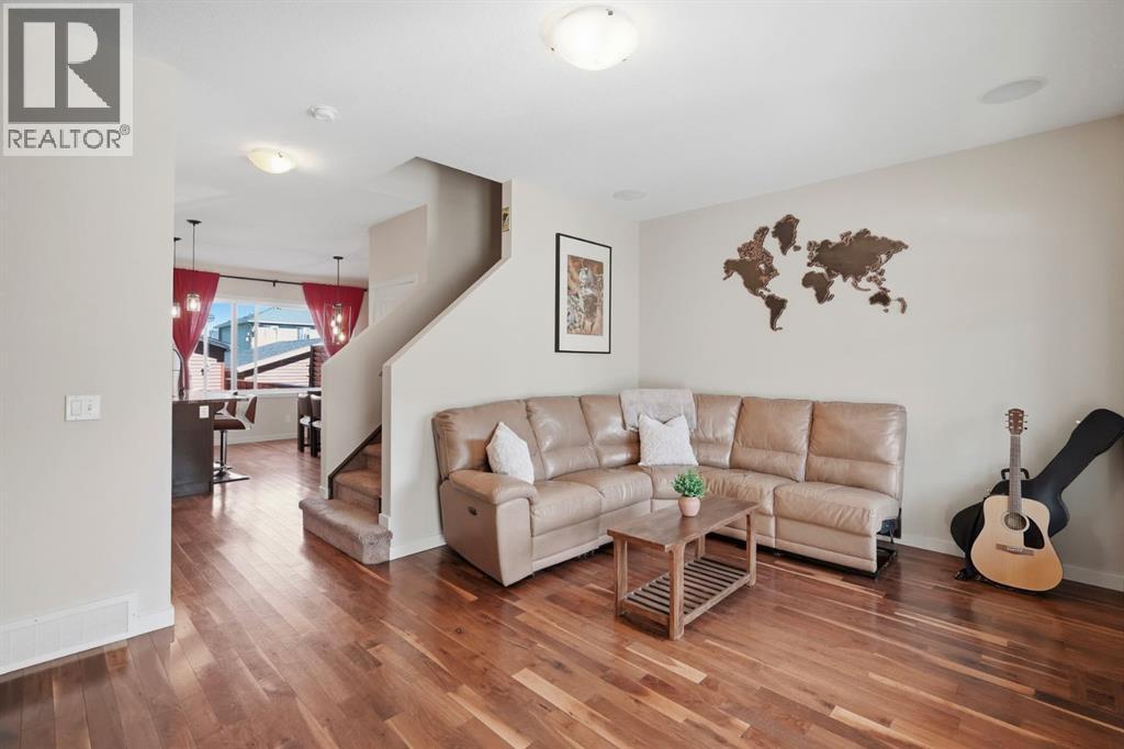 110 Fireside Cove, Cochrane, Alberta, T4C0X4, Cochrane, Alberta — photo 2 of 5