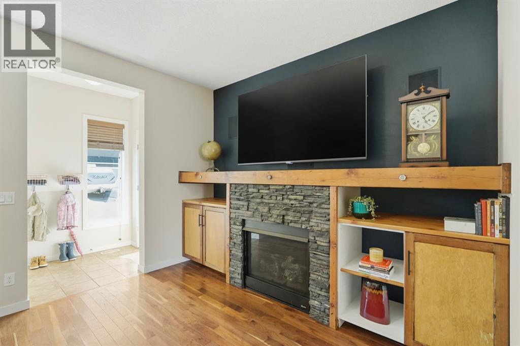 110 Fireside Cove, Cochrane, Alberta, T4C0X4, Cochrane, Alberta — photo 4 of 5