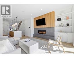 5pc Bathroom - 2417 31 Avenue Sw, Calgary, AB T2T1T9 Photo 15
