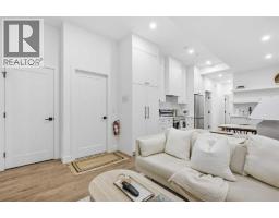 2417 31 Avenue Sw, Calgary, AB T2T1T9 Photo 33