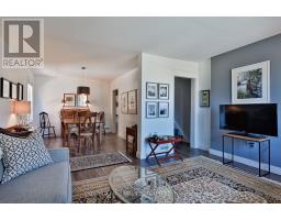 Upper - 159 Briar Hill Avenue, Toronto, ON M4R1H8 Photo 6
