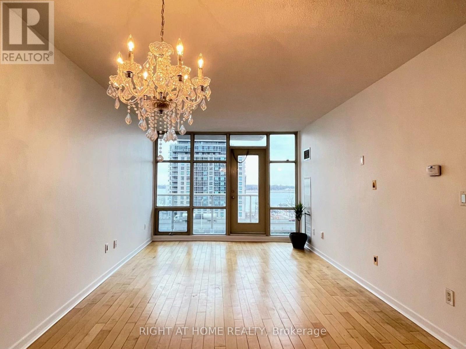 811 - 35 MARINER TERRACE, Toronto (Waterfront Communities) — photo 5