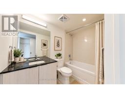 1711 - 158 Front Street E, Toronto, ON M5A0K9 Photo 8