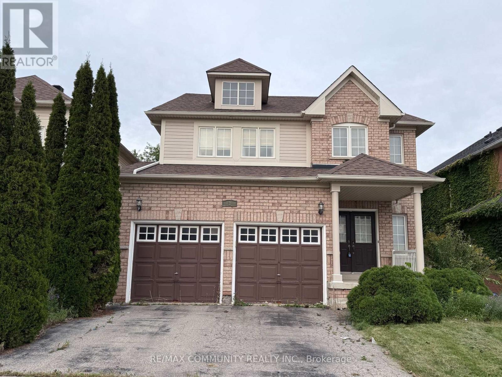 3 BAYCLIFFE DRIVE, Whitby (Williamsburg)