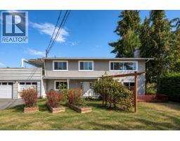 7031 West Saanich Rd, Central Saanich, BC V8M1G8 Photo 32