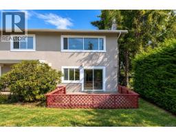7031 West Saanich Rd, Central Saanich, BC V8M1G8 Photo 33