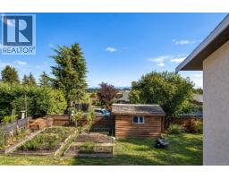 7031 West Saanich Rd, Central Saanich, BC V8M1G8 Photo 34