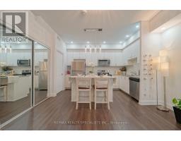 D902 - 5289 Highway 7, Vaughan, ON L4L0J1 Photo 9