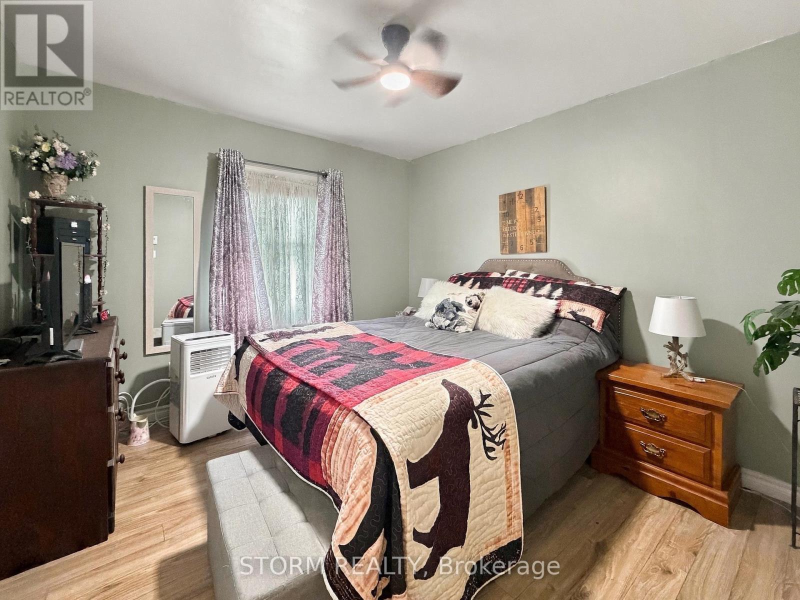 117 EMMA AVENUE - 14