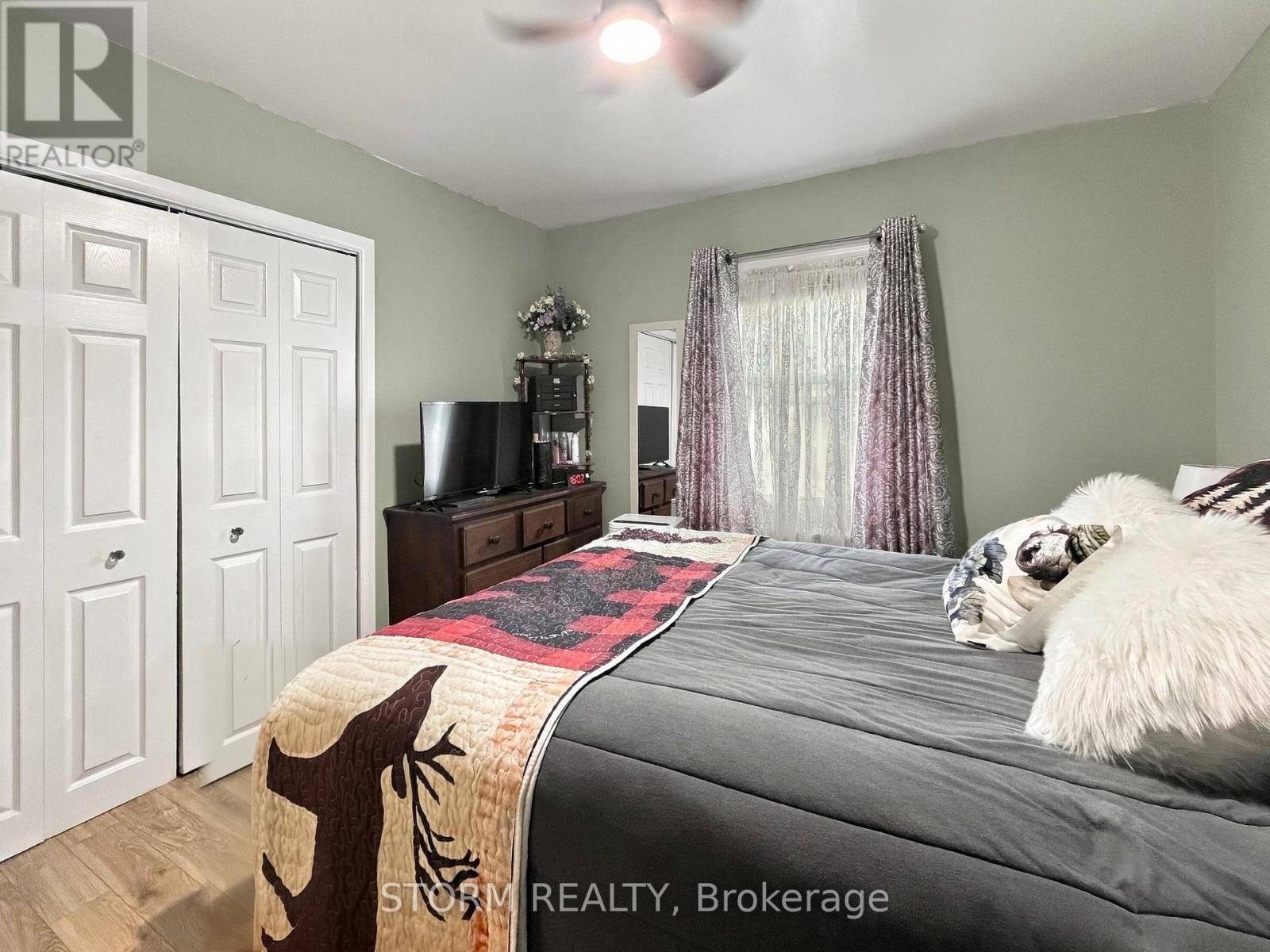 117 EMMA AVENUE - 15