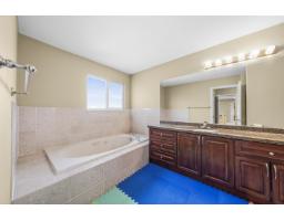 6012 124 Street, Surrey, BC V3X2C6 Photo 35