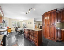6012 124 Street, Surrey, BC V3X2C6 Photo 6