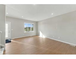 1256 Mcleod Av, Spruce Grove, AB T7X4A9 Photo 9