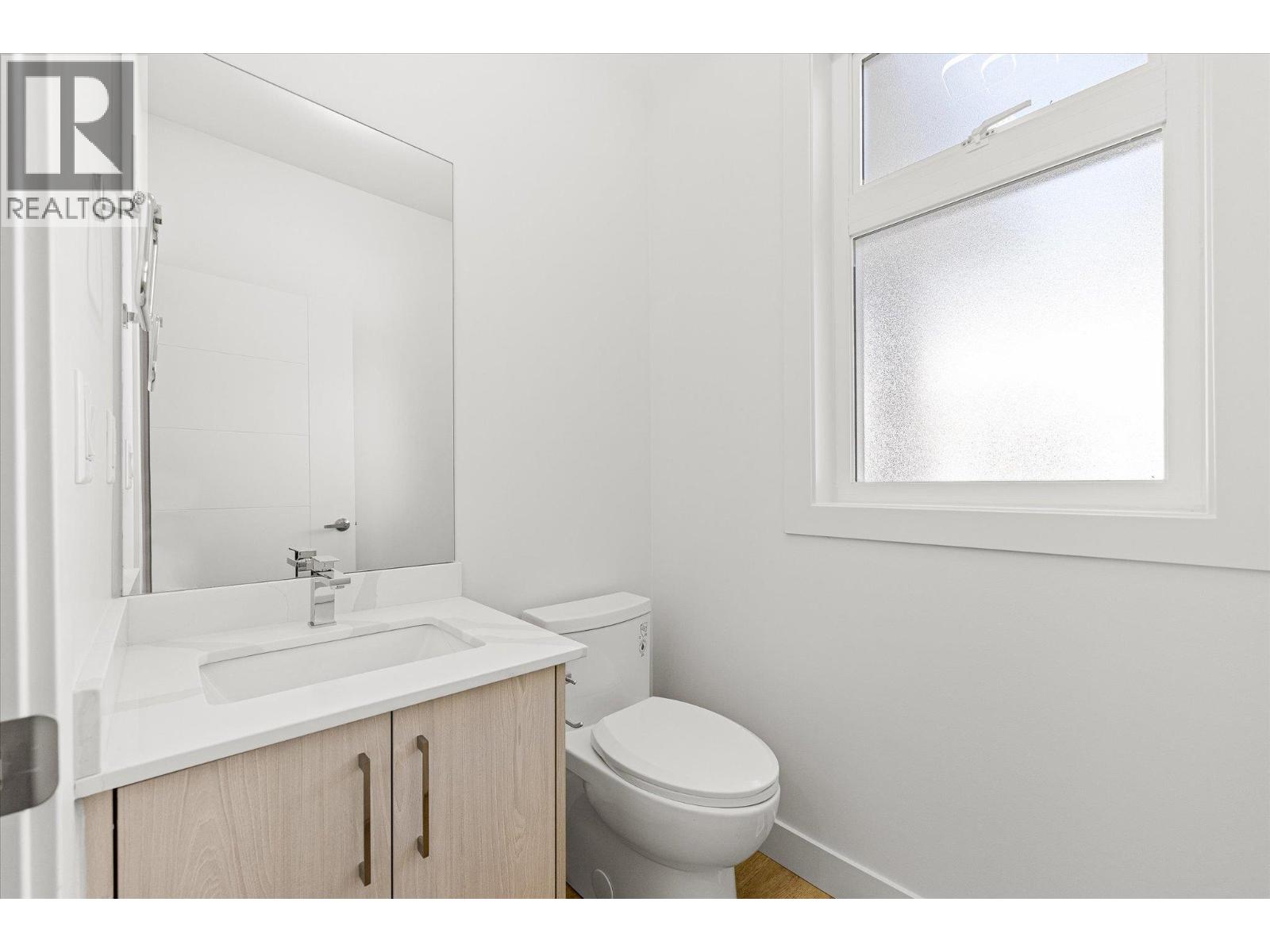 5300 Main Street Unit# 121, Kelowna