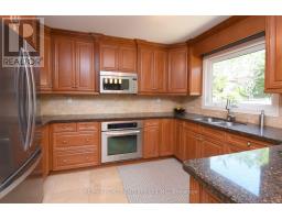 4473 Stonemill Court, Mississauga, ON L5V1E5 Photo 9