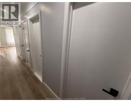 3pc Bathroom - 4245 Wyandotte Street East, Windsor, ON N8Y1G8 Photo 7