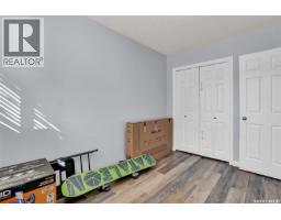 Kitchen - 176-178 Rothwell Crescent, Regina, SK S4N1R8 Photo 17