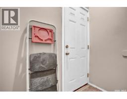 176-178 Rothwell Crescent, Regina, SK S4N1R8 Photo 36