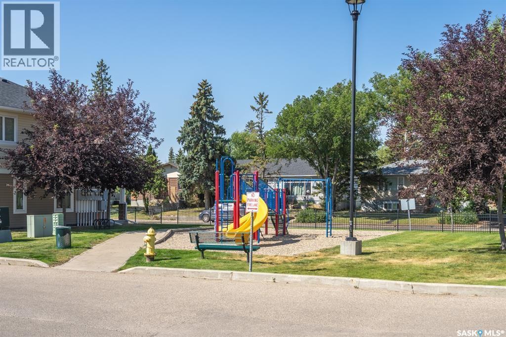 #113 1210 Empress STREET - 33