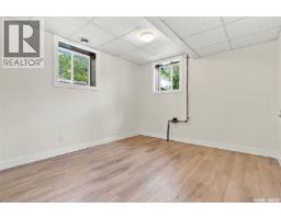 333 J Avenue S, Saskatoon, SK S7M2A4 Photo 45