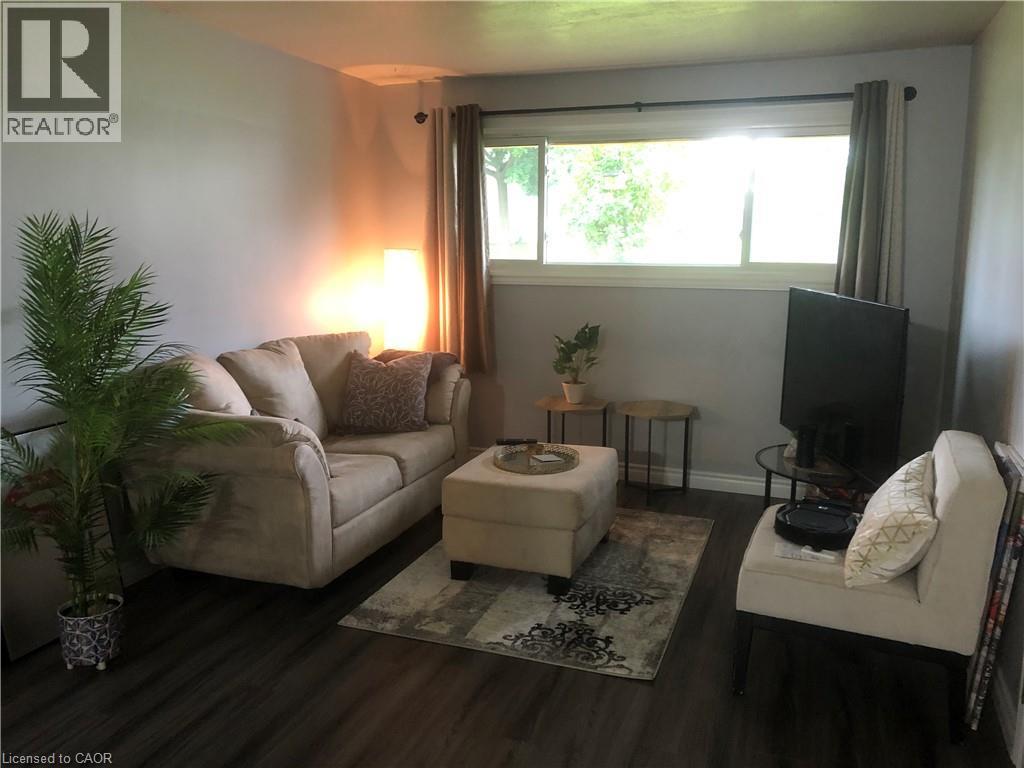 29 PONTIAC Street Unit# Ground, Brantford — photo 5