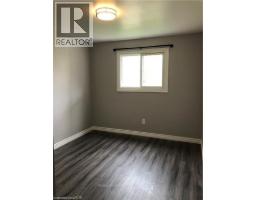 29 Pontiac Street Unit# Ground, Brantford, ON N3S2A6 Photo 13