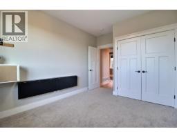 Primary Bedroom - 2984 Phillips Rd, Duncan, BC V9L6V4 Photo 14