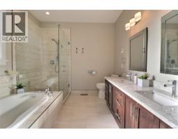 Bedroom - 2984 Phillips Rd, Duncan, BC V9L6V4 Photo 11