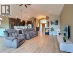Laundry room - 2984 Phillips Rd, Duncan, BC V9L6V4 Photo 9