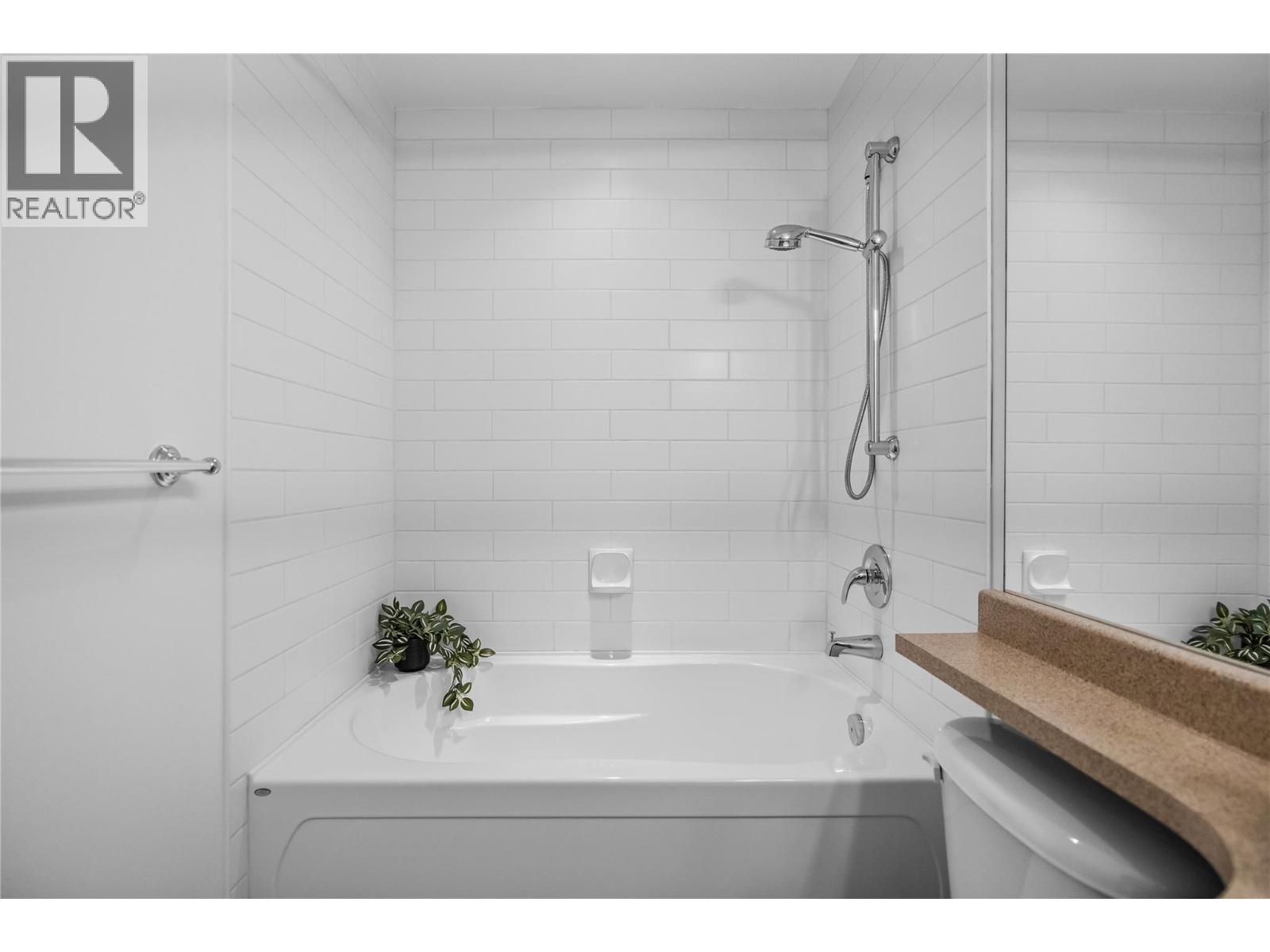 1311 3833 Brown Road, West Kelowna