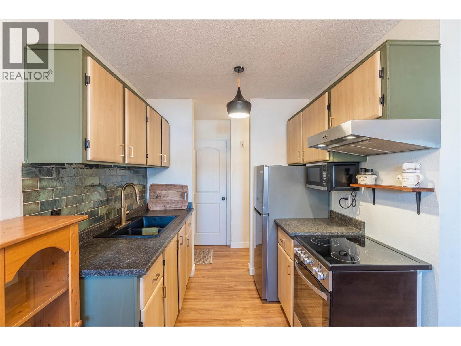 #106 555 Dalgleish Drive - 5