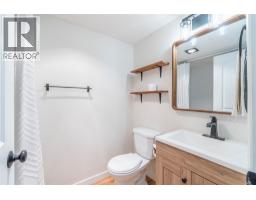 555 Dalgleish Drive Unit# 106, Kamloops, BC V2C6C7 Photo 8