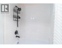 555 Dalgleish Drive Unit# 106, Kamloops, BC V2C6C7 Photo 9