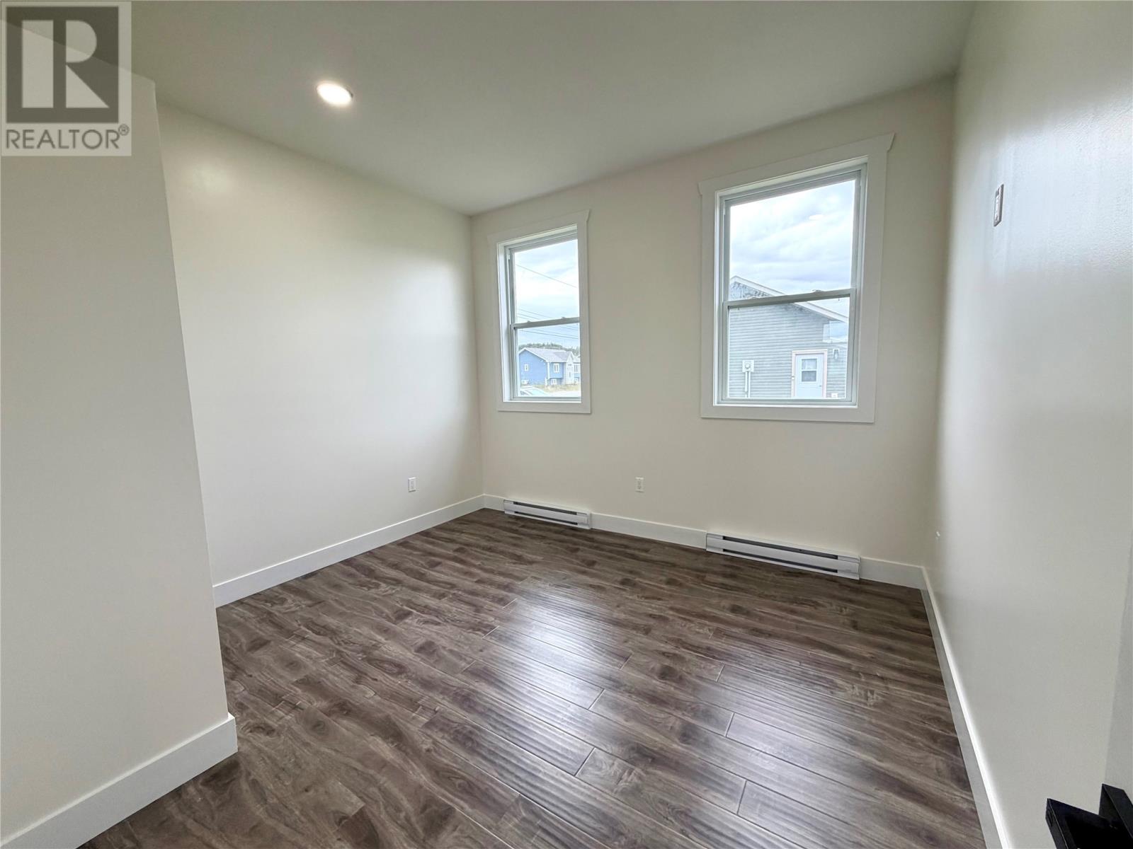 21 Pieroway Drive - 26