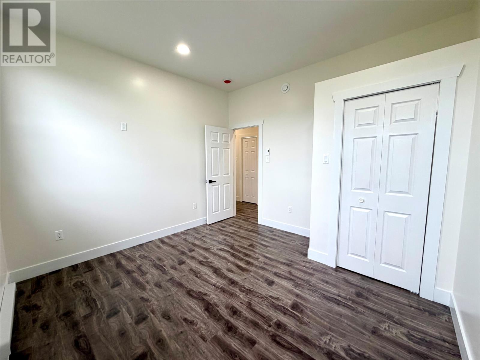 21 Pieroway Drive - 28