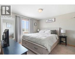 138 Somerglen Common SW - photo 12